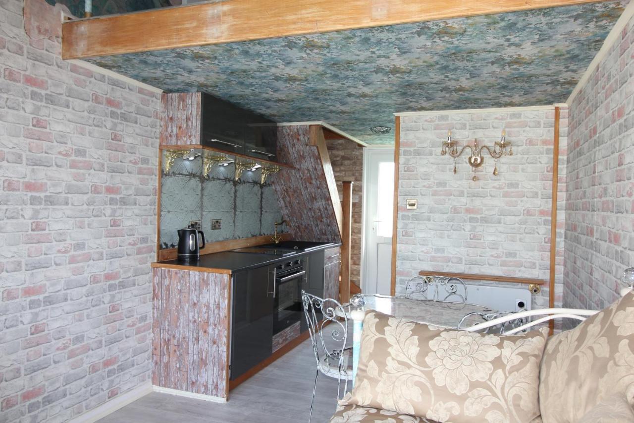 Unique, Loft-style With Fantastic Marina Views * Brighton